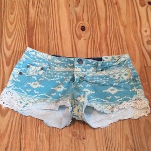 Patterned shorts